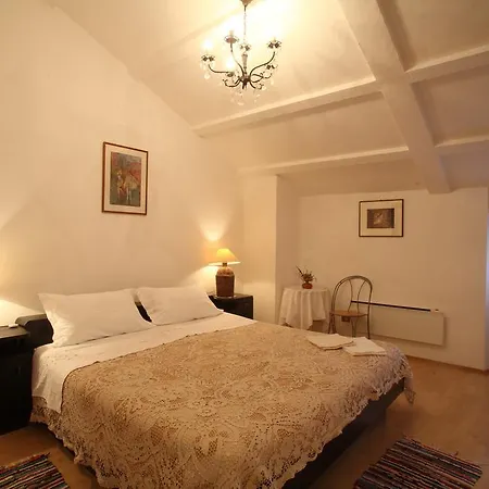 House Fiorela Groznjan